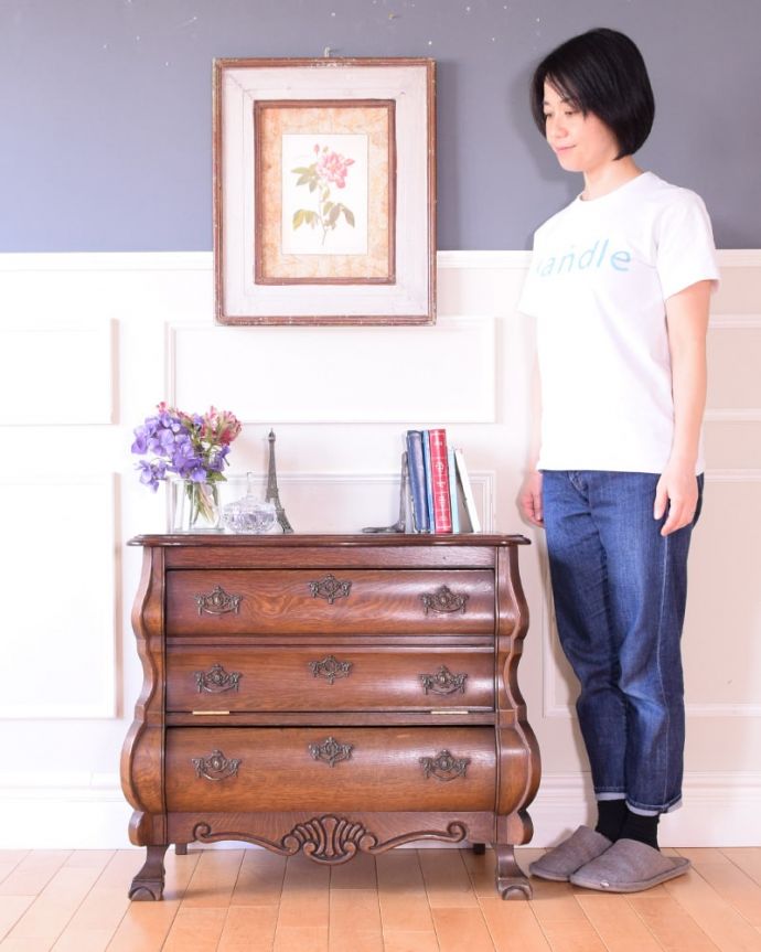 アンティークのチェスト アンティーク家具 コモード。美しい曲線美がフランスらしいんです。(j-2661-f)