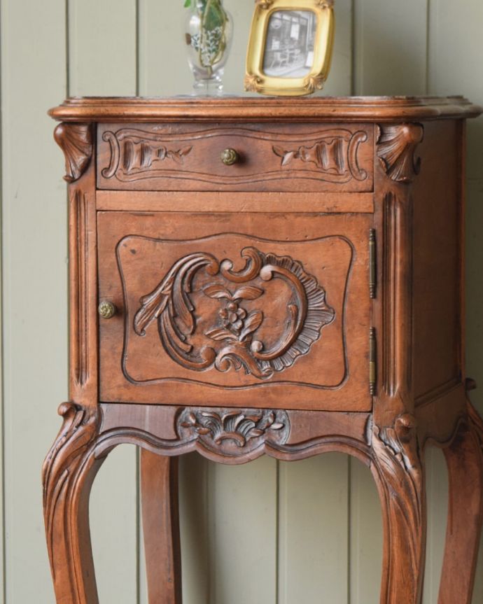 アンティークのサイドキャビネット、長い猫脚のフランスキャビネット(j