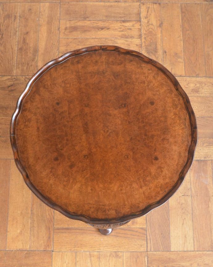 アンティークのテーブル　アンティーク家具　オケージョナルテーブル　専門の職人がキレイに修復しました。(j-2700-f)