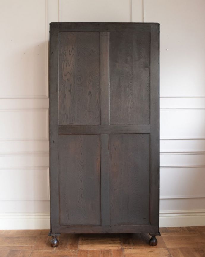 ワードローブ アンティーク家具 ワードローブ 実は後ろ姿もキレイなんです。(j-2703-f)