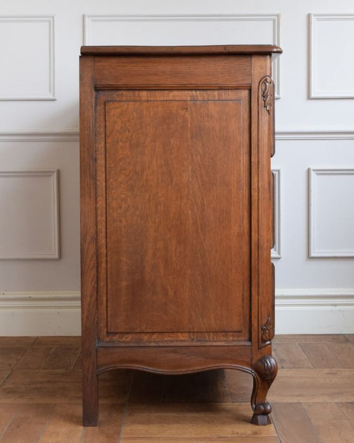 アンティークのチェスト　アンティーク家具　チェスト　横から見てもステキ横から見るとこんな感じ。(j-2706-f)