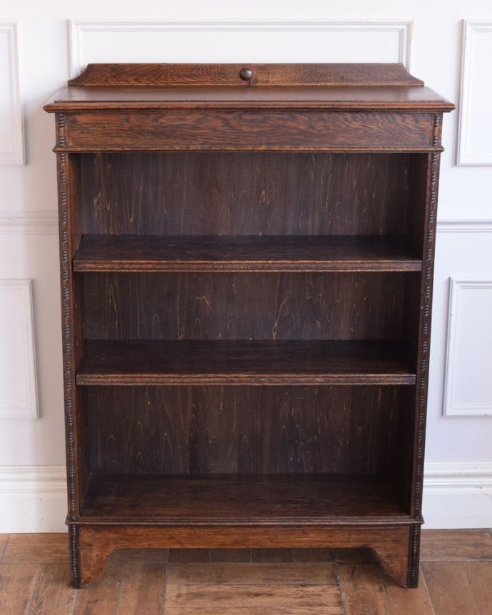 アンティークのキャビネット　アンティーク家具　ブックシェルフ　キレイに修復したので、安心して使って下さい。(j-2716-f)