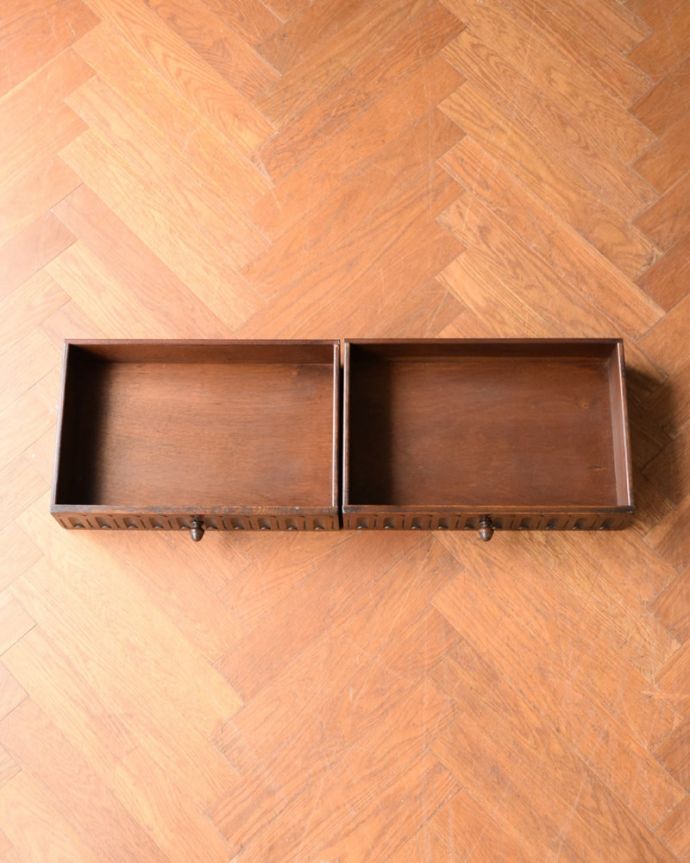 オープンシェルフの引き出し