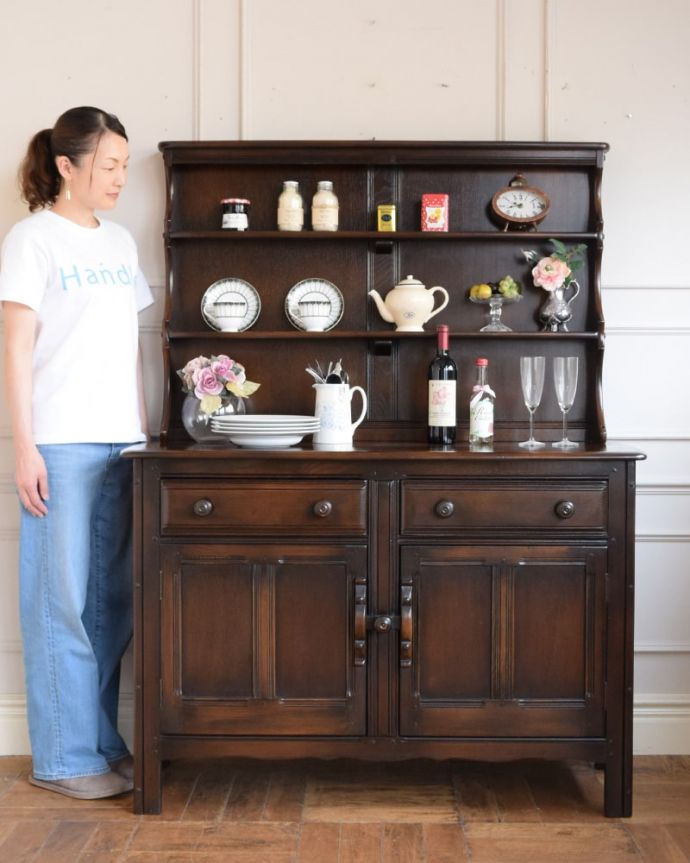 アーコールのキャビネット