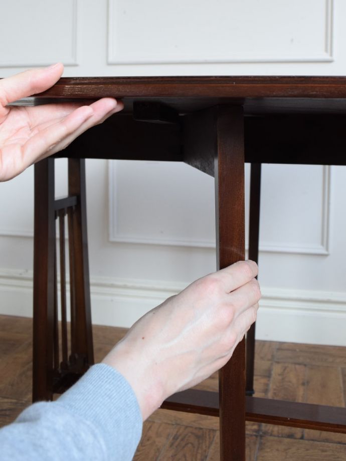 組み立て方もカンタンです。