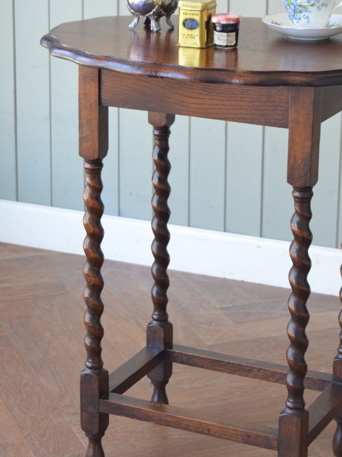 英国アンティーク家具のデザイン