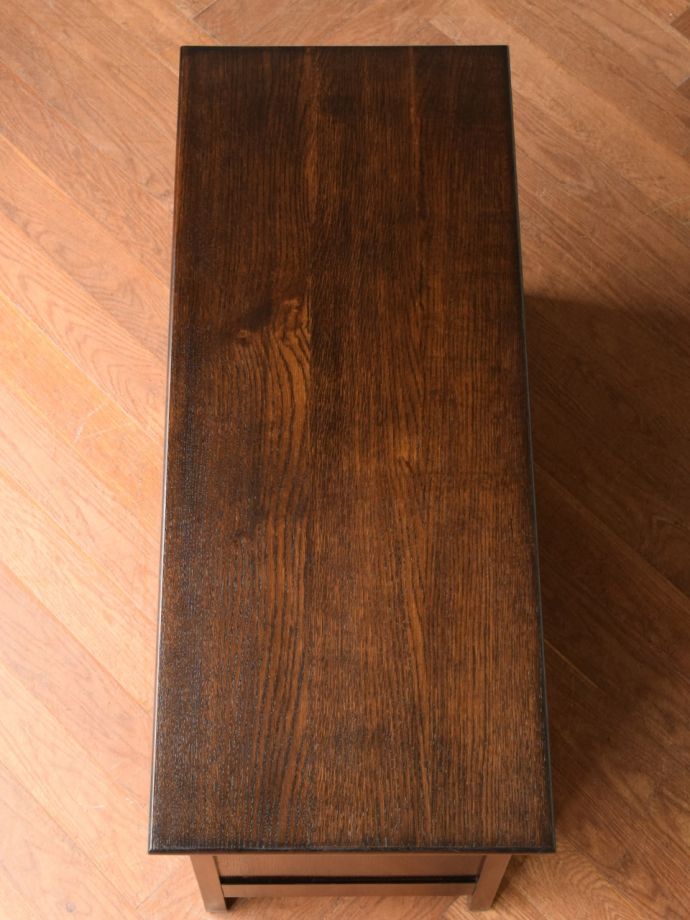 ブランケットボックスの天板