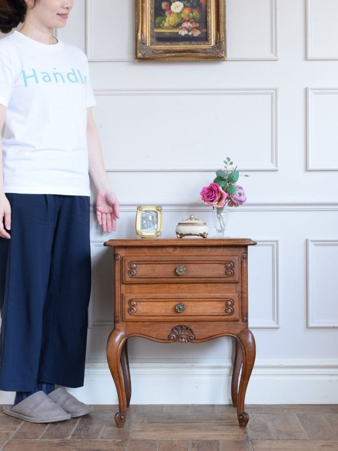 フランスアンティークのチェスト