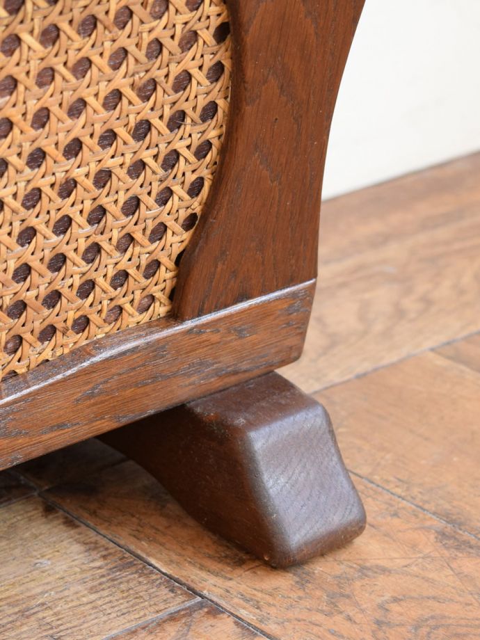 アンティーク家具の脚