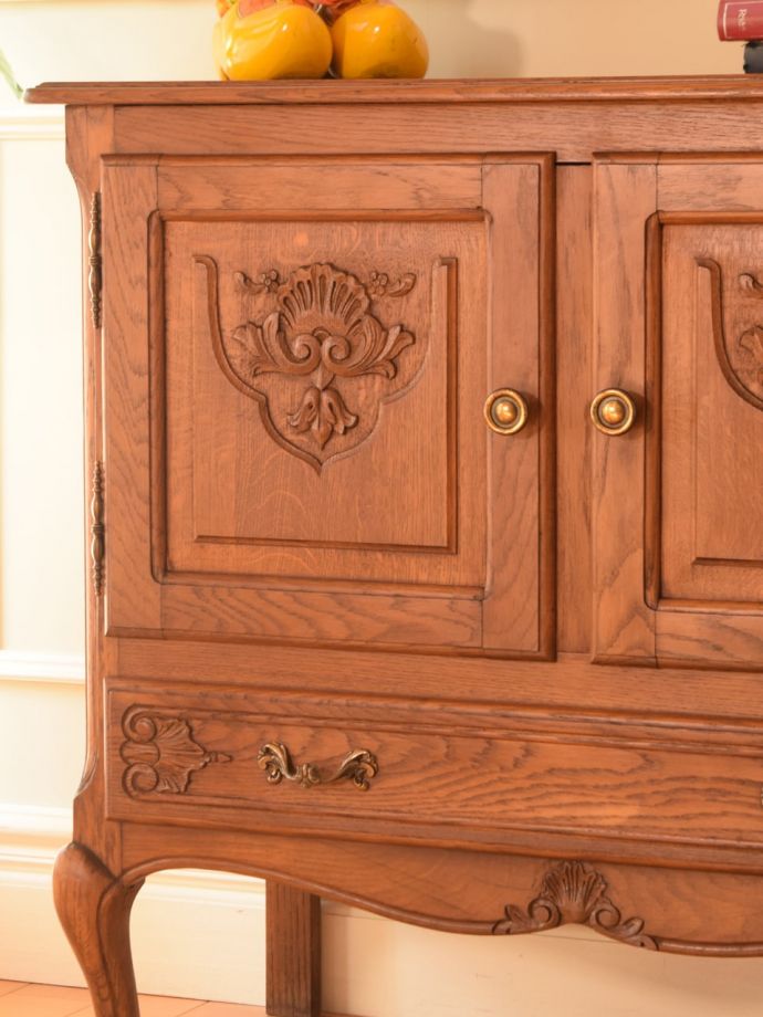 アンティークのキャビネット アンティーク家具 キャビネット 扉も引き出しも。(j-2757-f)