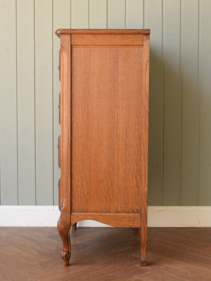 アンティークのチェスト　アンティーク家具　チェスト　横から見てもステキ横から見るとこんな感じ。(j-2759-f)