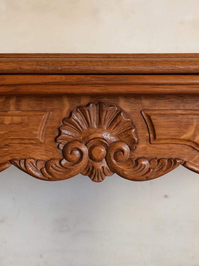 フランスらしい優美な装飾