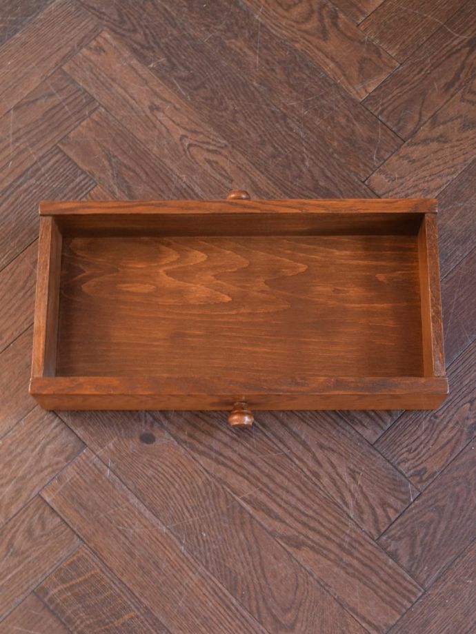 マガジンラックの引き出し