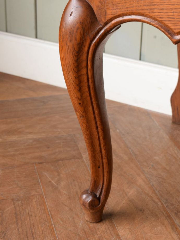 アンティーク家具の脚