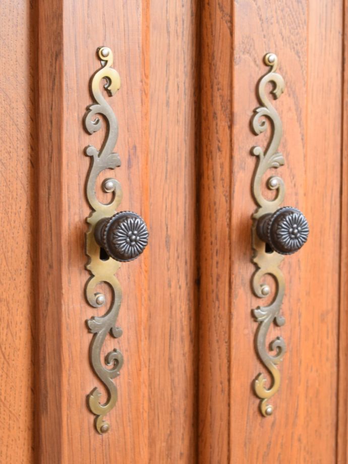 アンティーク家具の取っ手
