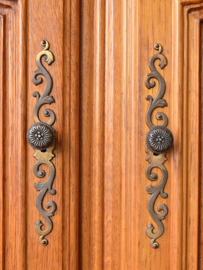 アンティーク家具の取っ手