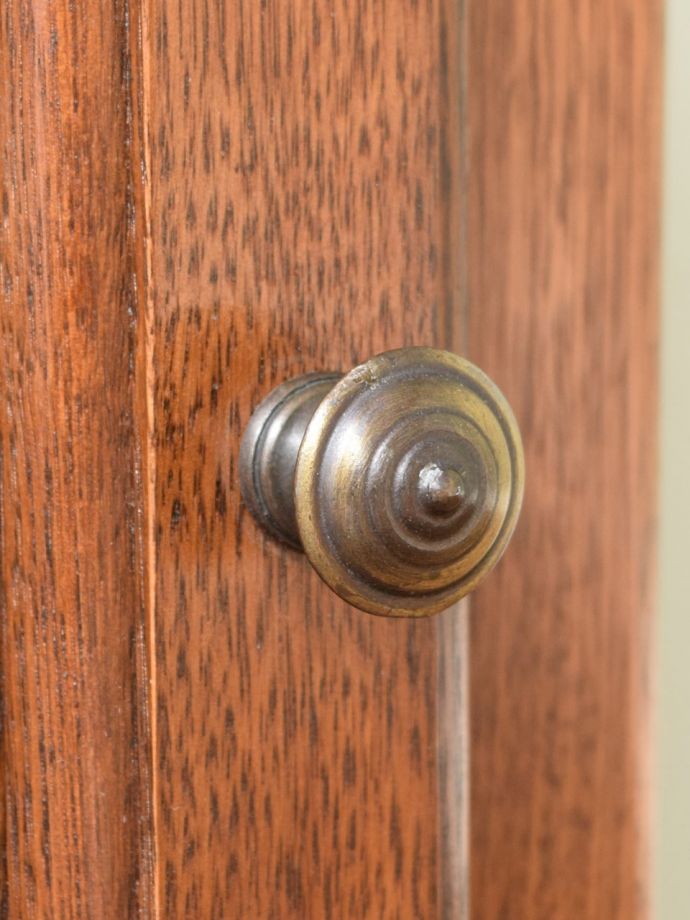 アンティーク家具の取っ手