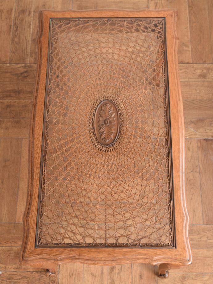 アンティークコーヒーテーブルの天板