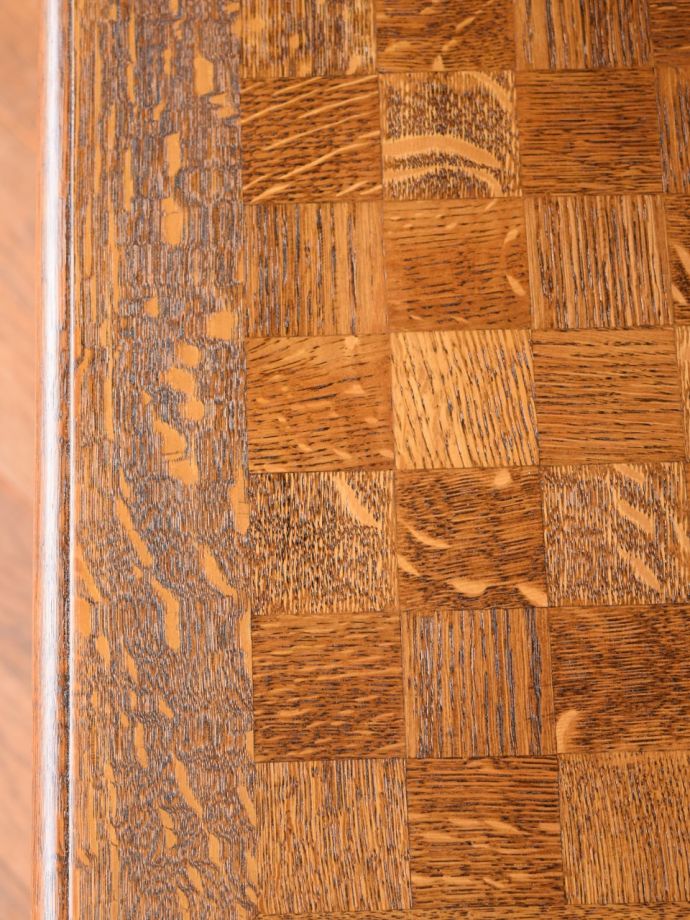 テーブルの天板