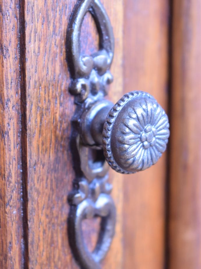 アンティーク家具の取っ手