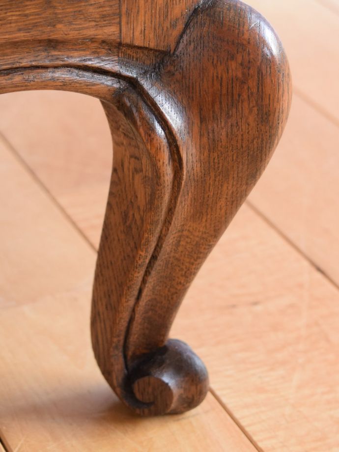 アンティーク家具の脚