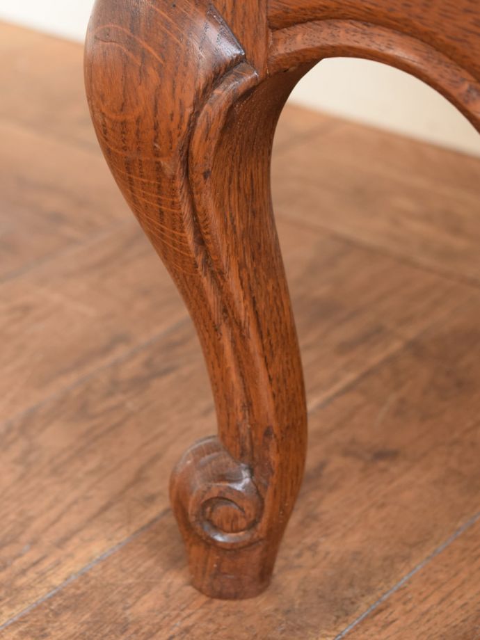 アンティーク家具の脚