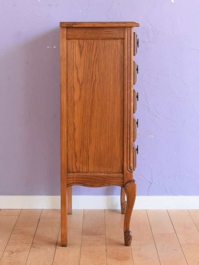 アンティークチェストの側面