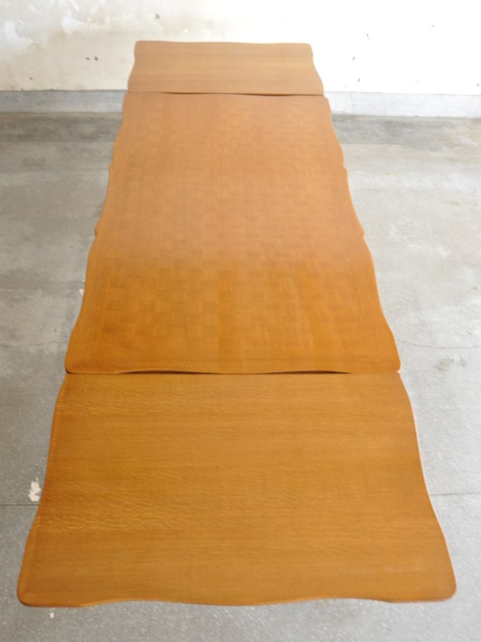 フランスの伸長式テーブルの天板