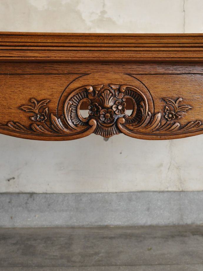 フランスらしい優美な装飾