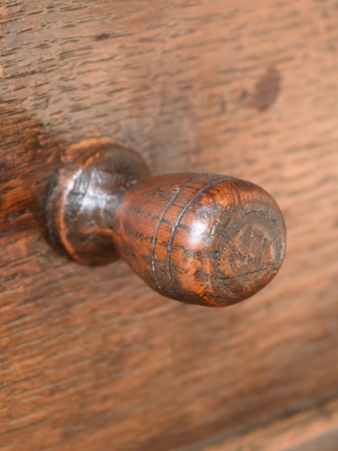 アンティーク家具の取っ手