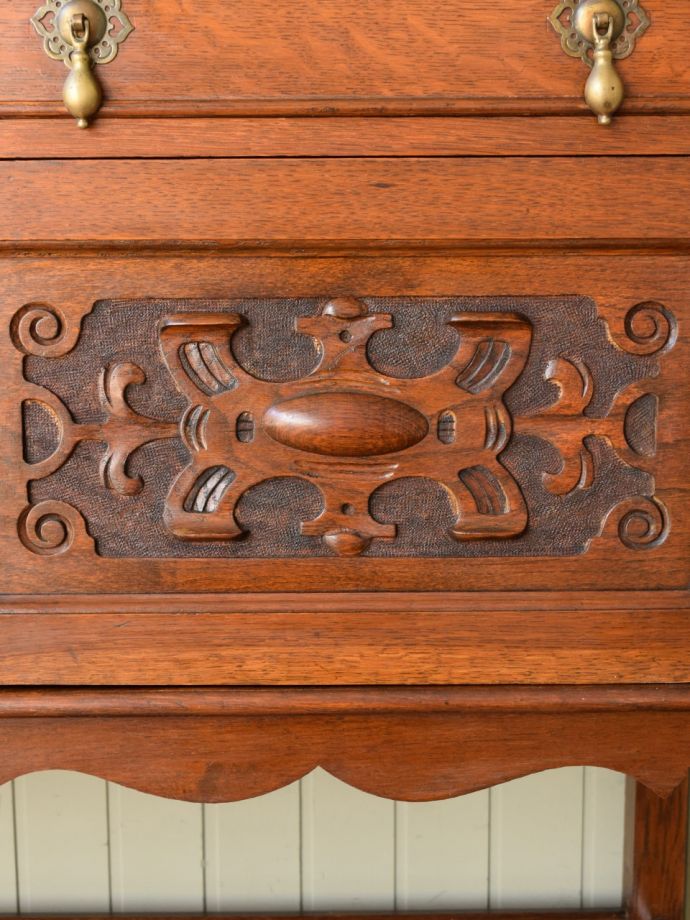 オープンシェルフの装飾