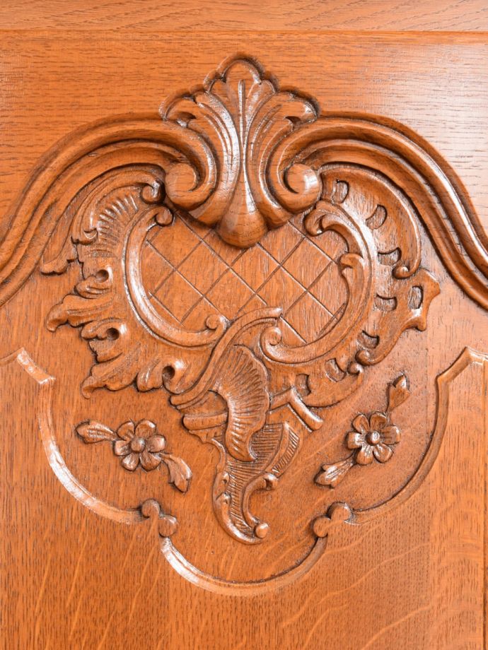 フランスらしい美しい装飾