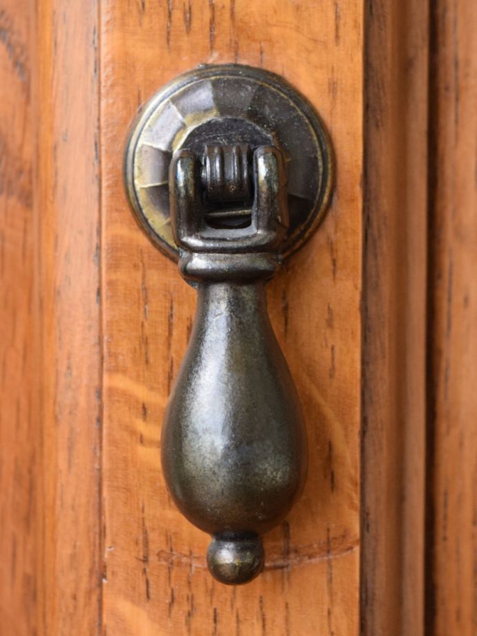 アンティーク家具の取っ手