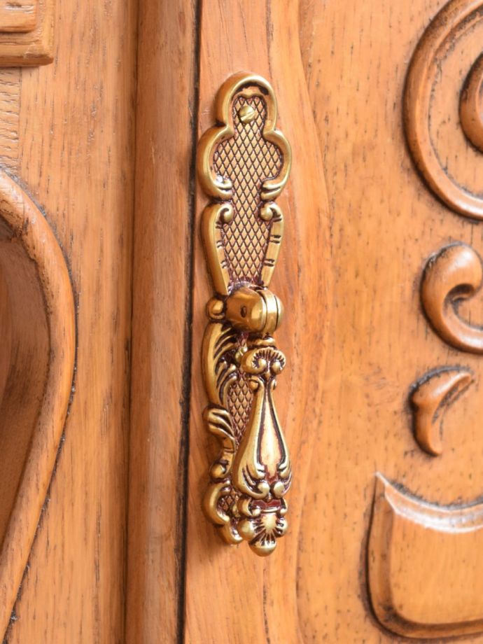 アンティーク家具の取っ手