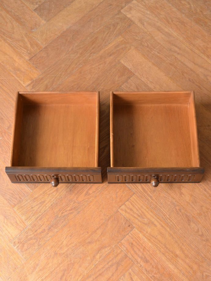 オープンシェルフの引き出し