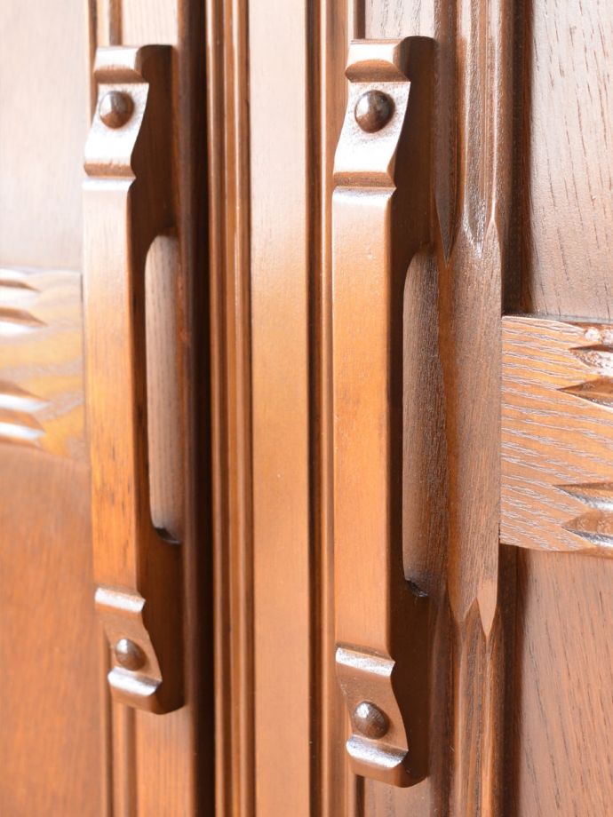 アンティーク家具の取っ手