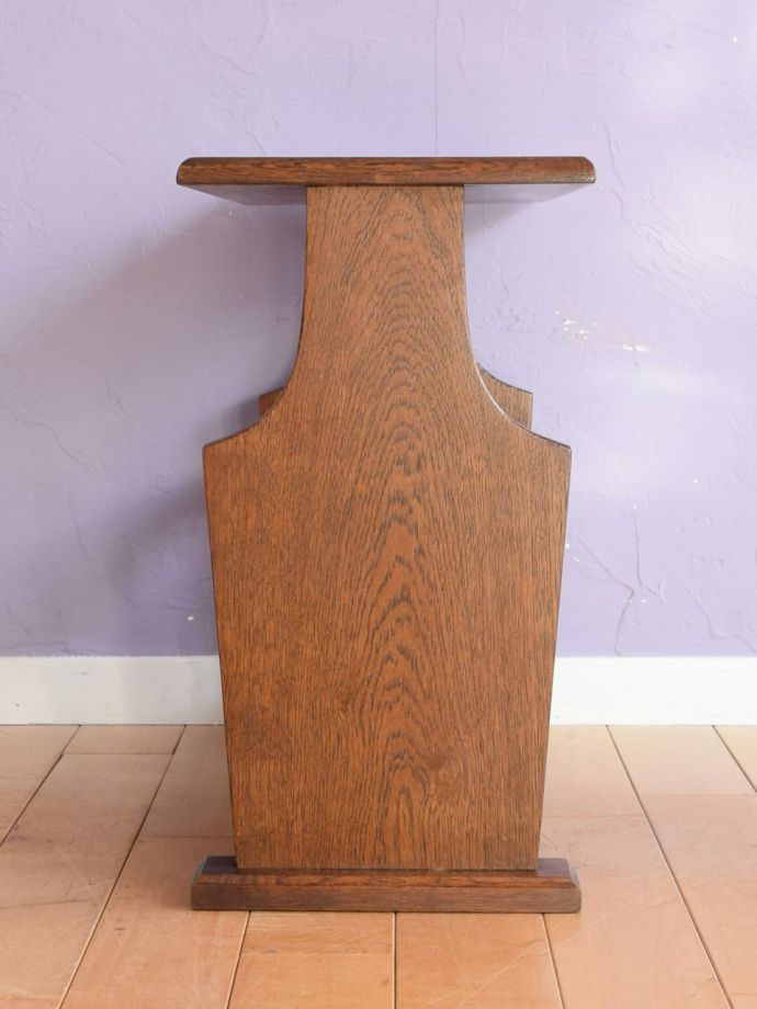 マガジンラックの側面