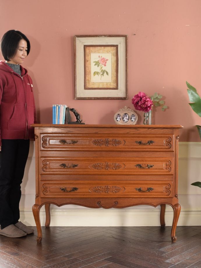 フランスのアンティークチェスト