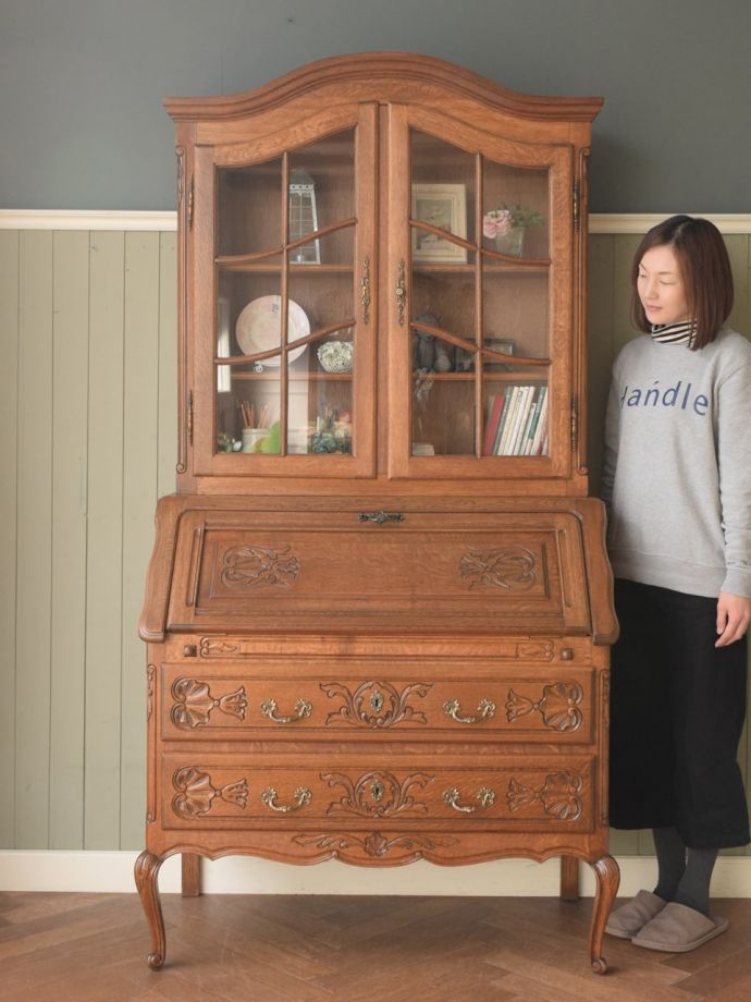 フランスのアンティークビューロー