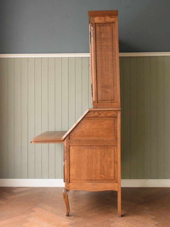 ビューローブックケースの側面