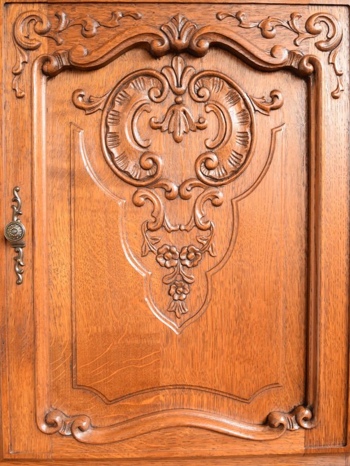 フランスらしい美しい装飾