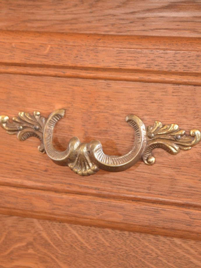 アンティーク家具の取っ手