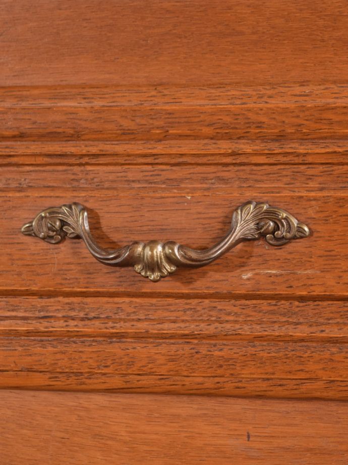 アンティークチェストの取っ手