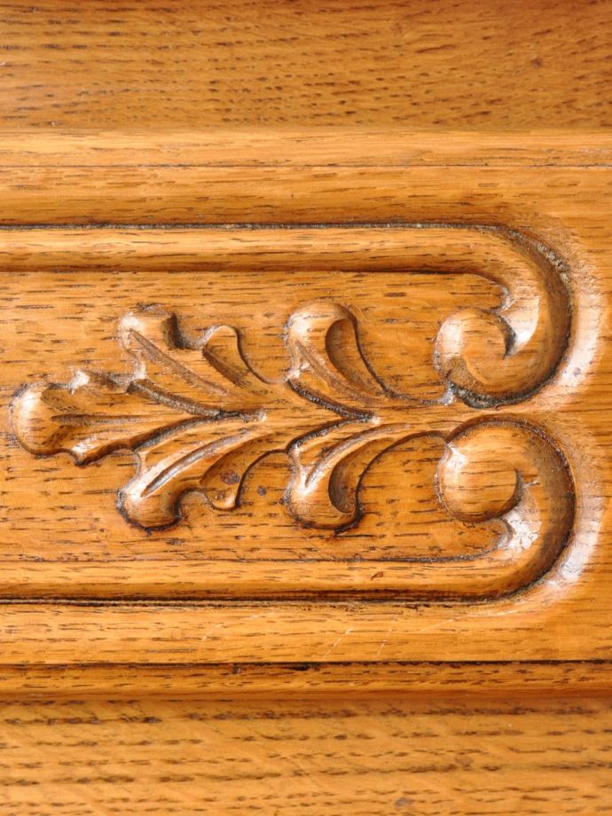 チェストの装飾