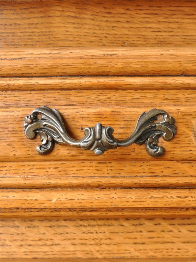 アンティークチェストの取っ手