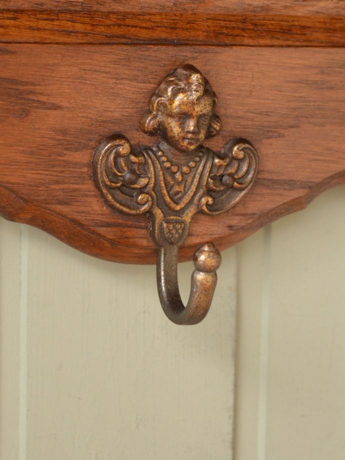 壁付けシェルフのフック