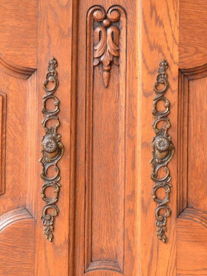 アンティーク家具の取っ手