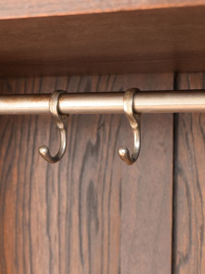 ワードローブのフック