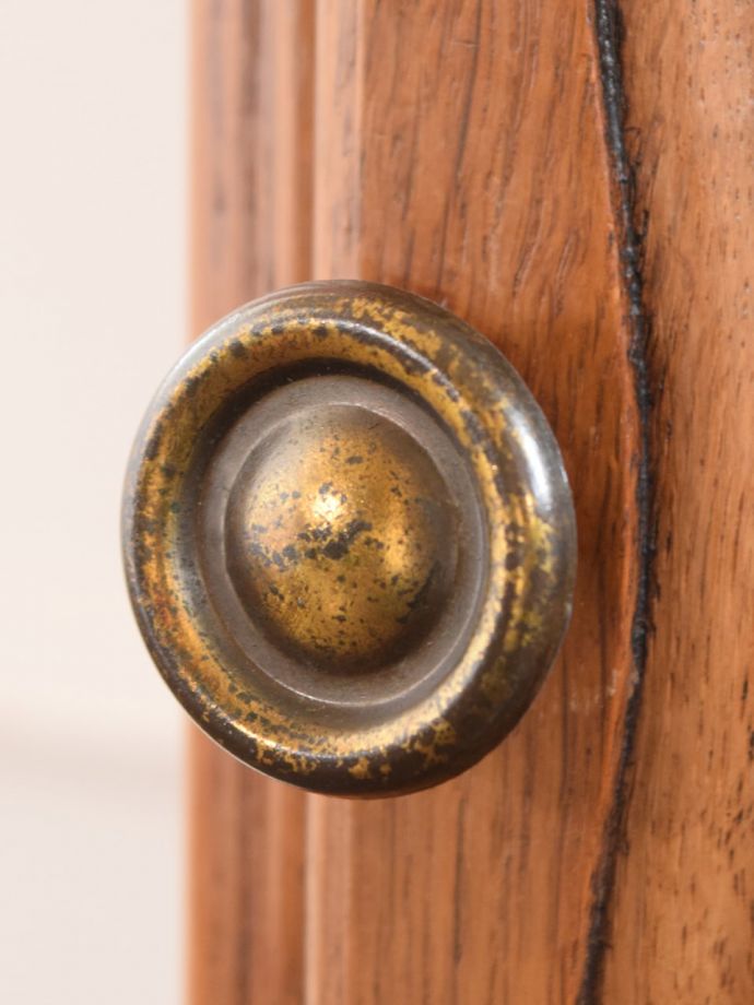 アンティーク家具の取っ手