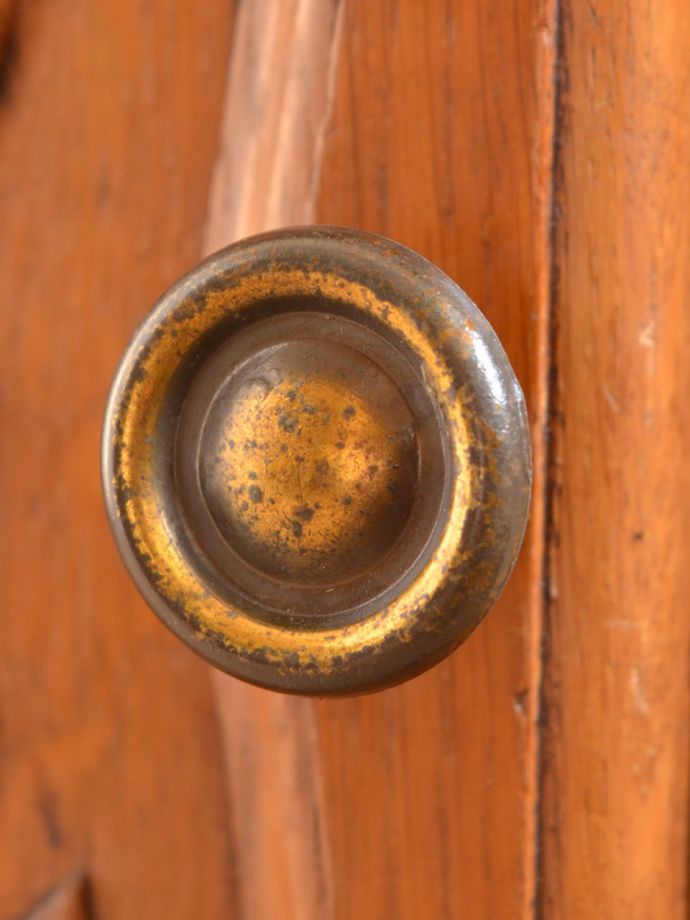 アンティーク家具の取っ手